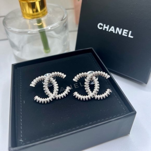 CHANEL XL Silver Crystal Interlocking CC Logo Stud Earrings - Picture 2 of 8